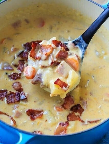 Potato, Ham and Cheese Soup 😋😍