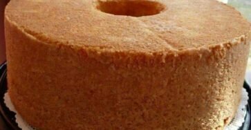 sour cream bundt cake