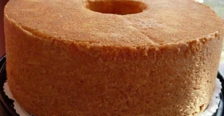 sour cream bundt cake